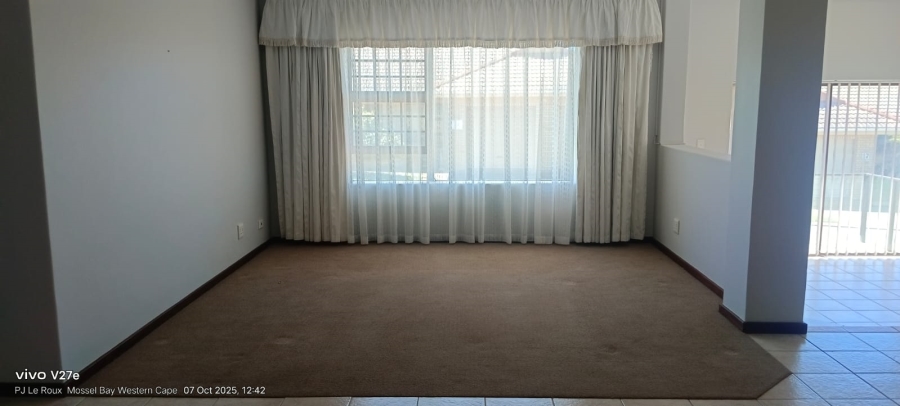 To Let 3 Bedroom Property for Rent in Linkside Western Cape